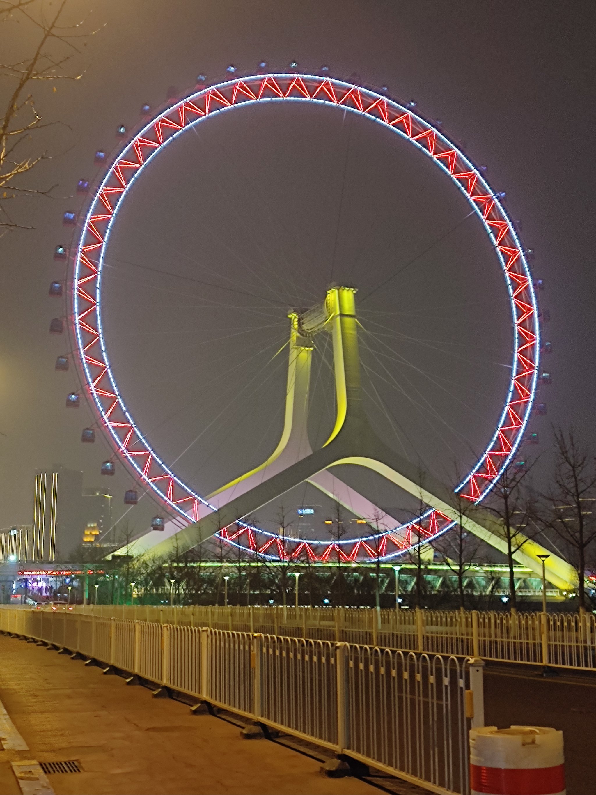 天津的地标建筑天津之眼