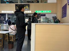 -京穆兰兰州牛肉面·清真(盛龙广场店)