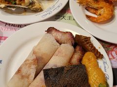 -四海一家自助餐(益田假日广场店)