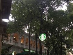 -星巴克臻选(广州沙面店)