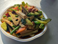 -佰运猪蹄(高陵店)