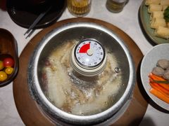 -芸山季·云南山珍菌火锅(人民广场来福士店)