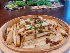 -景月阁空中食府(希尔顿酒店)