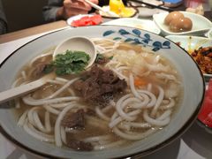 -鑫花溪牛肉米粉(凤凰街创始总店)