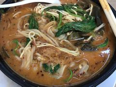 -曹宝林砂锅麻辣烫(星光路店)