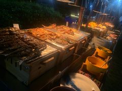-亚龙湾希尔顿自助餐厅·海鲜·烧烤·沙滩BBQ·现场乐队