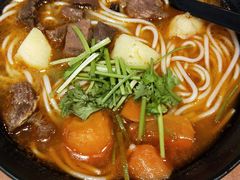 -老妈米线(港龙店)