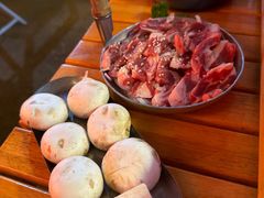 -叽叽扎扎烤肉场(生态城万达店)