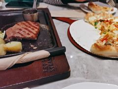 -必胜客(仲盛商城王安宇主题店)