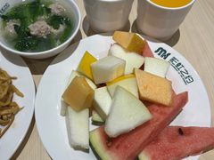 -梦航彩虹之约自助餐厅(华府天地店)