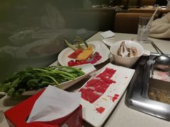 -海底捞火锅鲜切牛肉主题店(长寿路店)