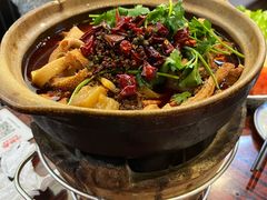 -沙胆彪炭炉牛杂煲(成都玉林店)