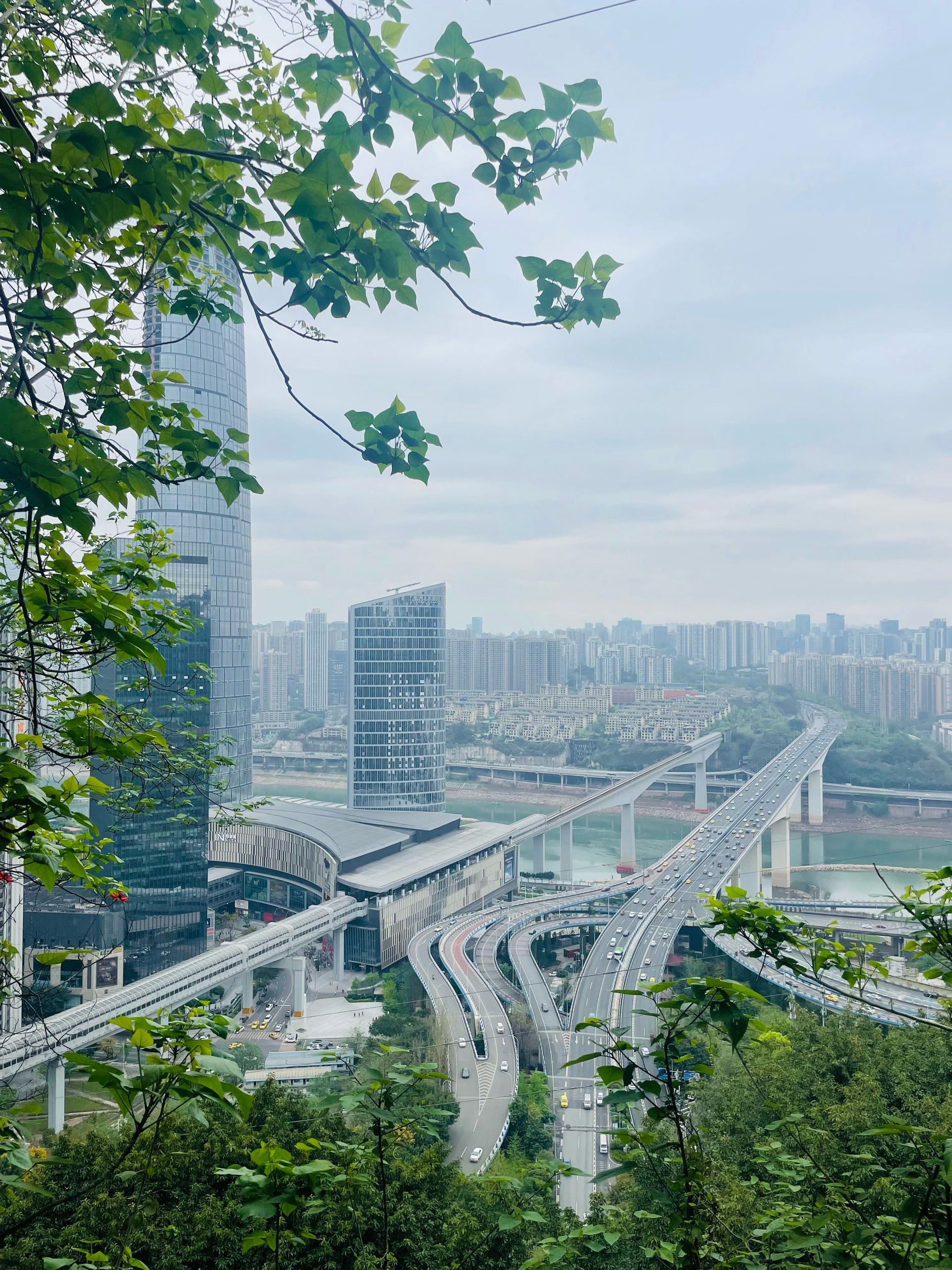 半山崖线入口图片