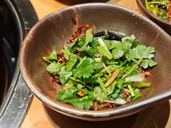 -一朵菌·野生菌探索家火锅(南亚店)
