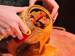 灶膛罐罐牛腩-吃饭皇帝大(长宁龙之梦店)