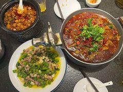-万重锦·人文川菜馆(骡马市店)