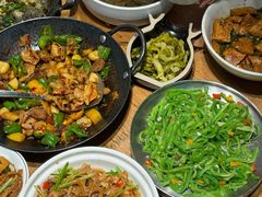 -聚鑫朋酸菜肥肠(九龙仓店)