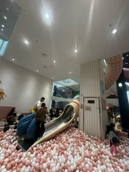 -奈尔宝·儿童乐园·亲子餐厅(华采天地店)