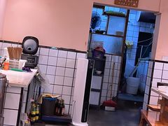 -岗上渣渣老火锅(两路口店)