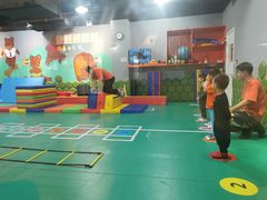 -趣动熊运动发展中心(乐坊校区)