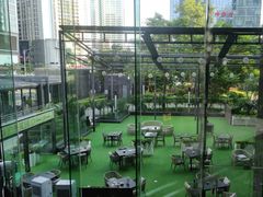 -深圳温德姆至尊酒店·大堂吧·户外花园