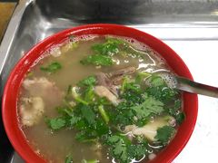 -春雨羊汤店(广开四马路总店)