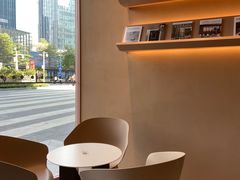 靠窗位-奈雪的茶(广州万菱汇PRO店)