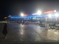 -亚龙湾中心广场