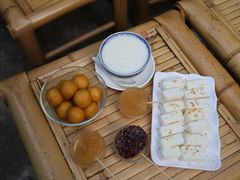-周大娘牛乳(旧寨古村总店)