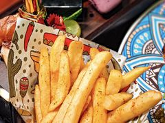 -Famous肥猫墨西哥音乐餐吧(五棵松华熙LIVE店)