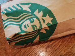 -星巴克(重庆火车北站北广场II店)