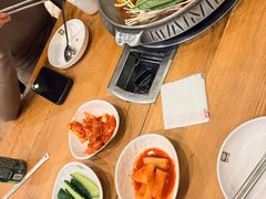 喇喇排骨锅-喇喇排骨火锅·传统韩式脊骨汤(望京西园总店)