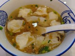 -财兜兜大黄山小馄饨