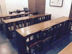 -秦汉胡同书法国画古筝围棋书院(漕宝日月光分馆)