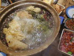 老坛酸菜锅锅底-猫爷的腔调·黔小馆(交大医学住宅区店)