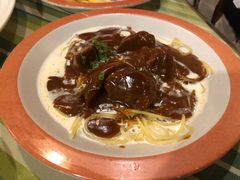 红酒炖牛舌-BISTROFIORE美伊娜(伊犁南路店)