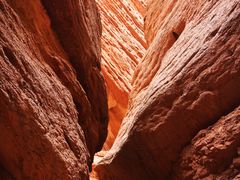 -天山神秘大峡谷