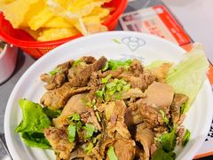 -贵宾牛·潮汕牛肉火锅(珠池总店)