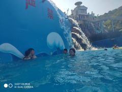 -平湖九龙山乐满地水上乐园