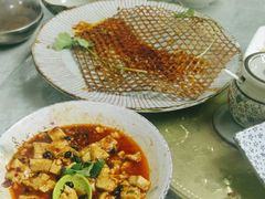 -天天向上素食餐厅(五台山店)