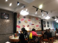 大堂-捷信牛奶甜品世家(五道口店)