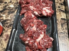 -牛里牛气· 榴莲海鲜鲜牛肉自助火锅·烤肉(横岗店)