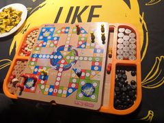 -VR间客漫虚拟现实体验馆(汉街店)