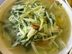 -健跳小海鲜(人民路店)