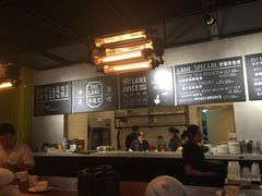 -来龙里 精致 东南亚餐室(万象城店)