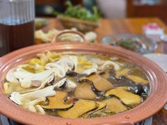 -民食香·腊排骨野生菌美食(木府店)