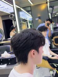 -藤野造型烫发染发