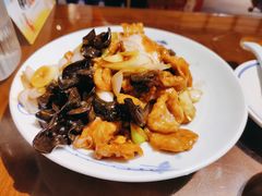 老大同过油肉（小）-龍聚祥烧麦馆(万达店)
