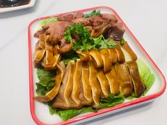 -东北特色酒家(东方小镇店)