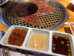 -唯成•韩国炭火烤肉 유성고기